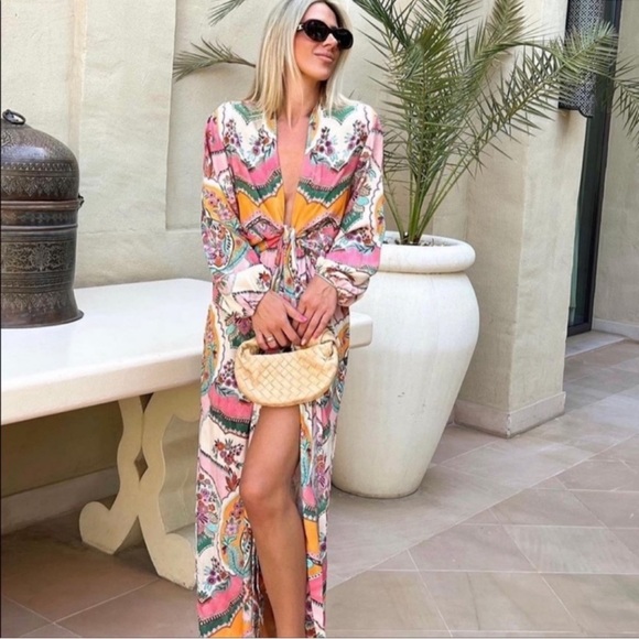 ZARA PRINTED WRAP KIMONO STYLE DRESS WITH POCKETS - Picture 3 of 16